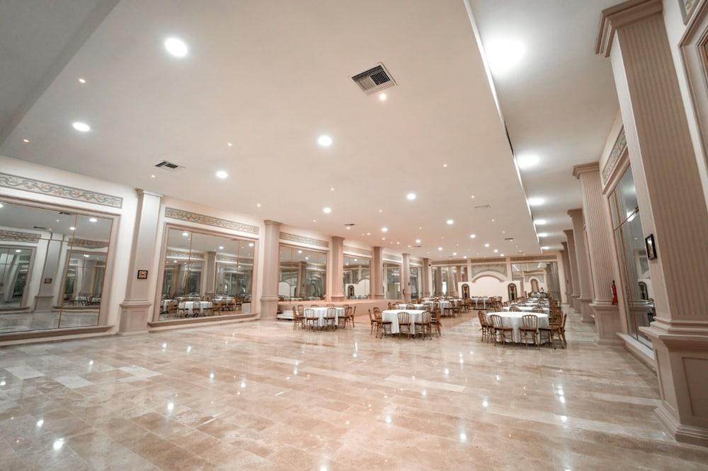 Gran Hotel Alameda أوكدجوسلينس المظهر الخارجي الصورة